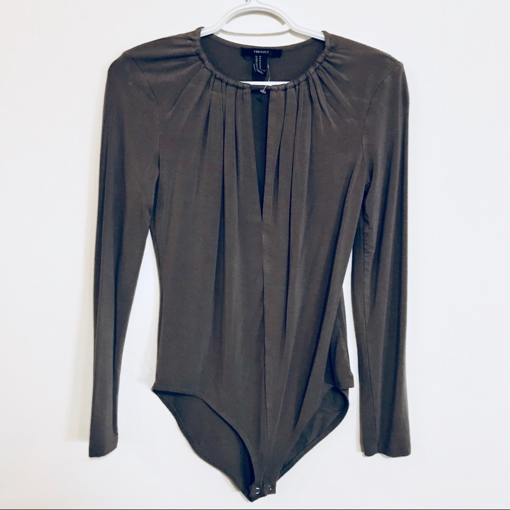Forever 21 Keyhole Neck Bodysuit